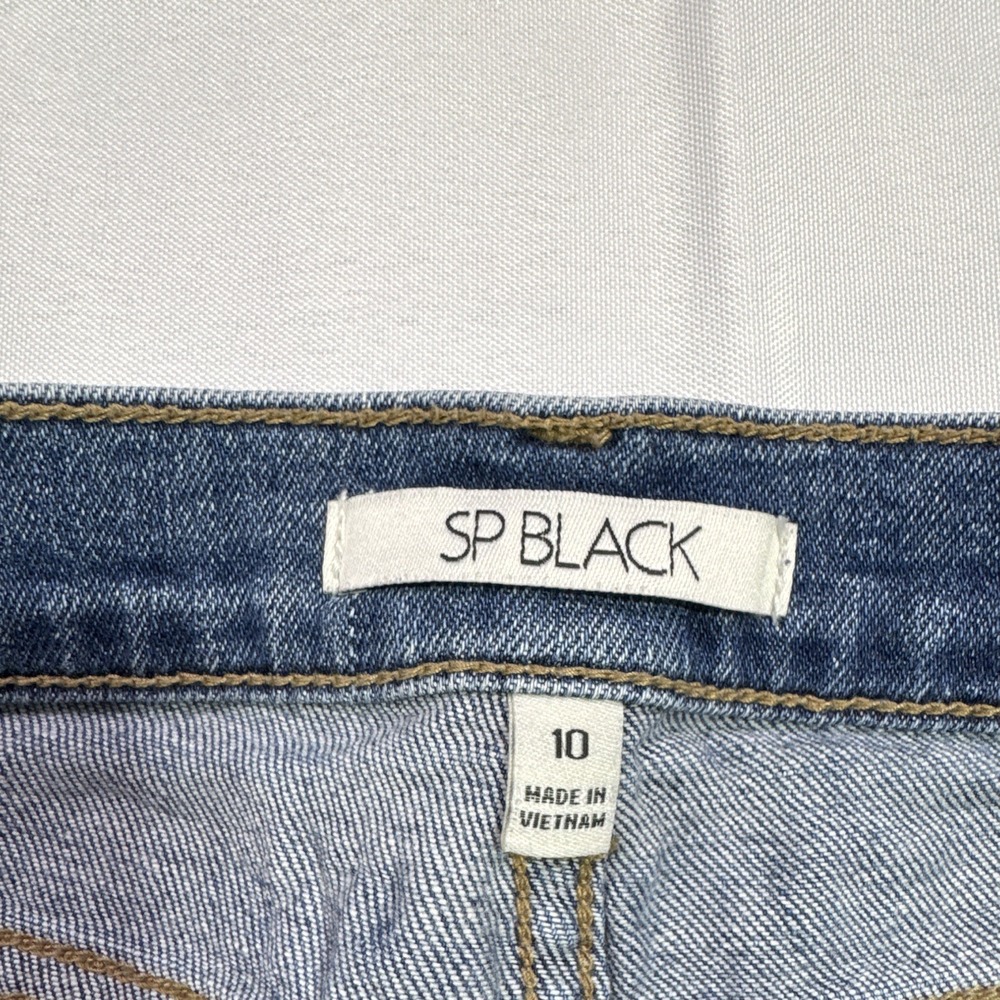 Girls SP Black Distressed Straight Leg Jeans Size 10 Light Wash Raw Hem Ripped D